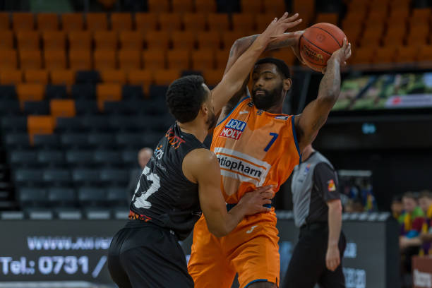 门德斯也在 门德斯也在