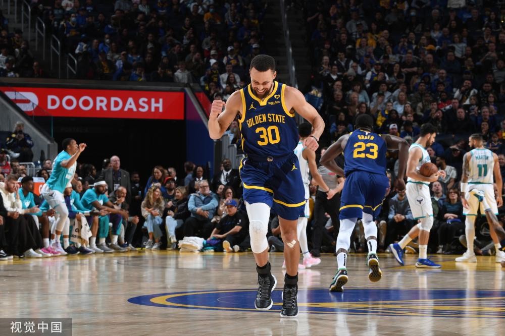 并存的锋线 并存的锋线