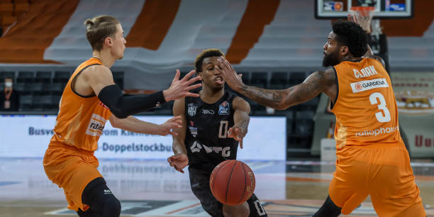 出了更高要 出了更高要